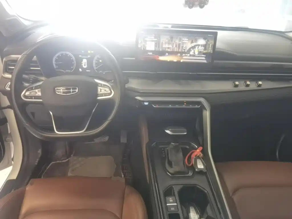 Geely Vision X6 — миниатюра 10