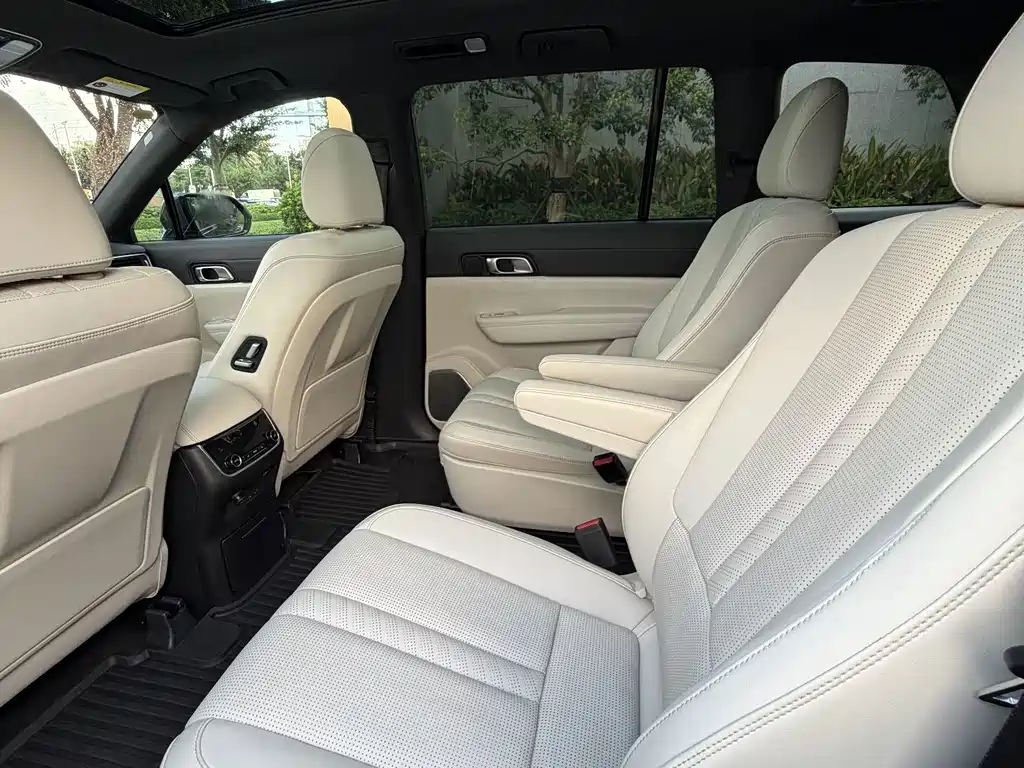 Li Auto Li ONE — миниатюра 5