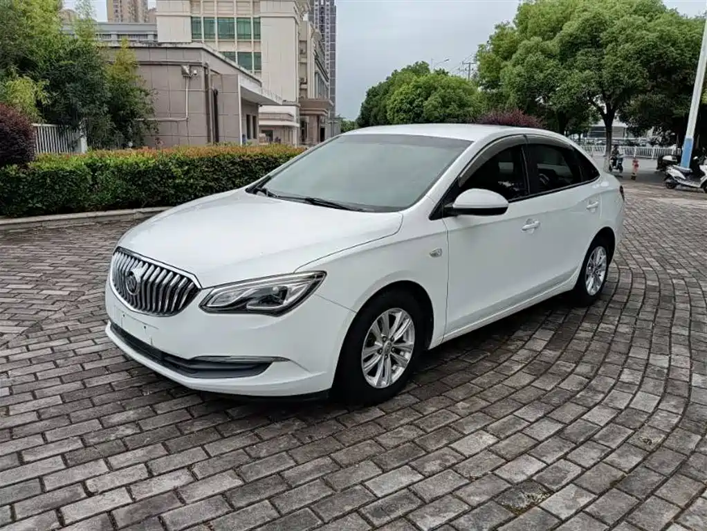 Buick Excelle 2016