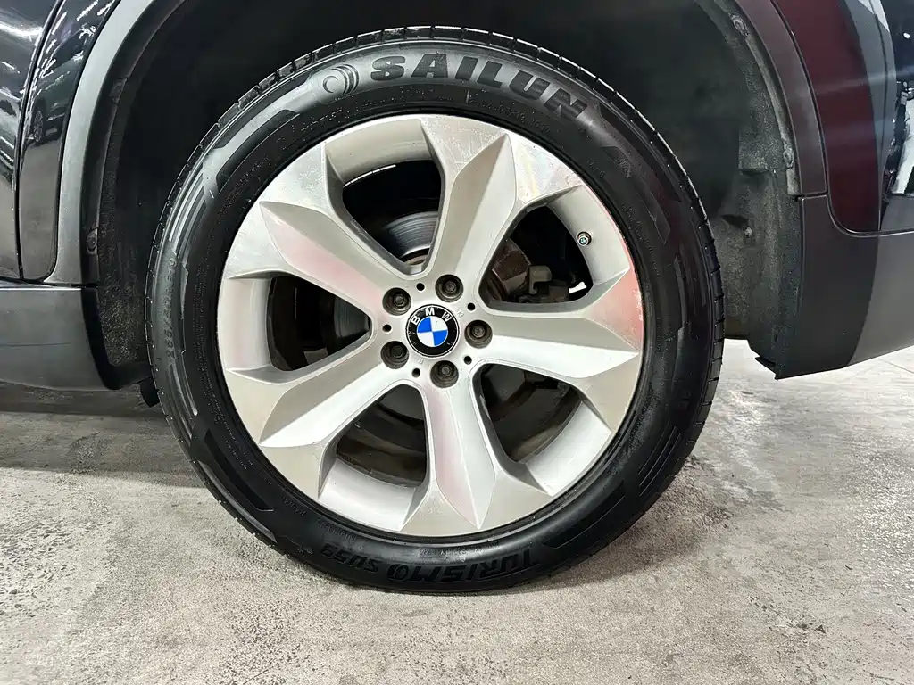 BMW X6 — миниатюра 8