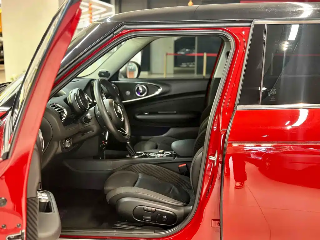 MINI Mini Clubman — миниатюра 4