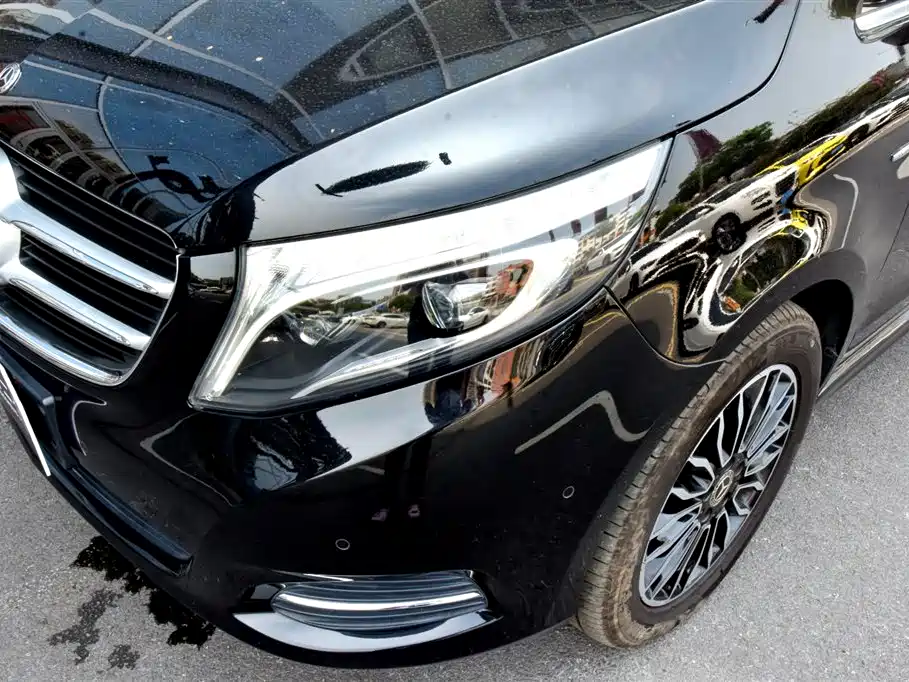 Mercedes-Benz V-Class — миниатюра 5