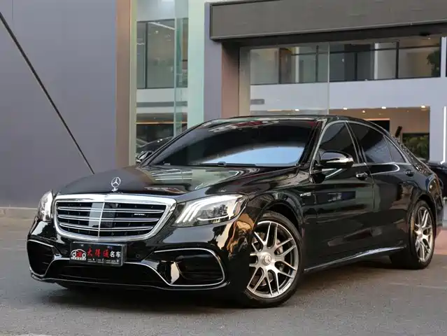 MERCEDES-BENZ S CLASS AMG 2019