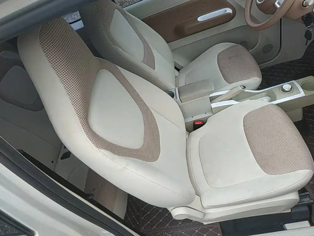 Wuling MINIEV — миниатюра 25