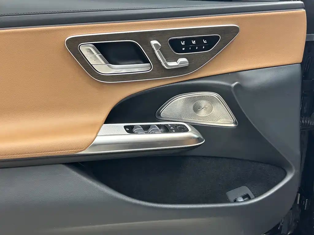 Mercedes-Benz E-Class E 2024 E 300 L Luxury