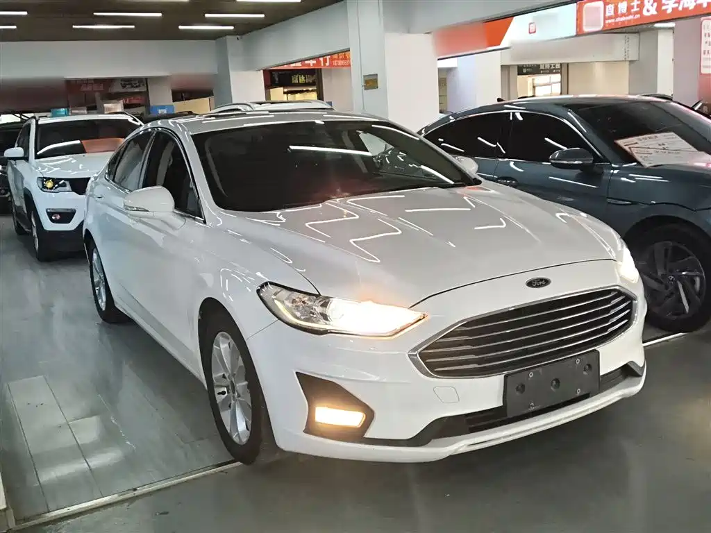 Ford Mondeo 2020 EcoBoost 200 Fashion