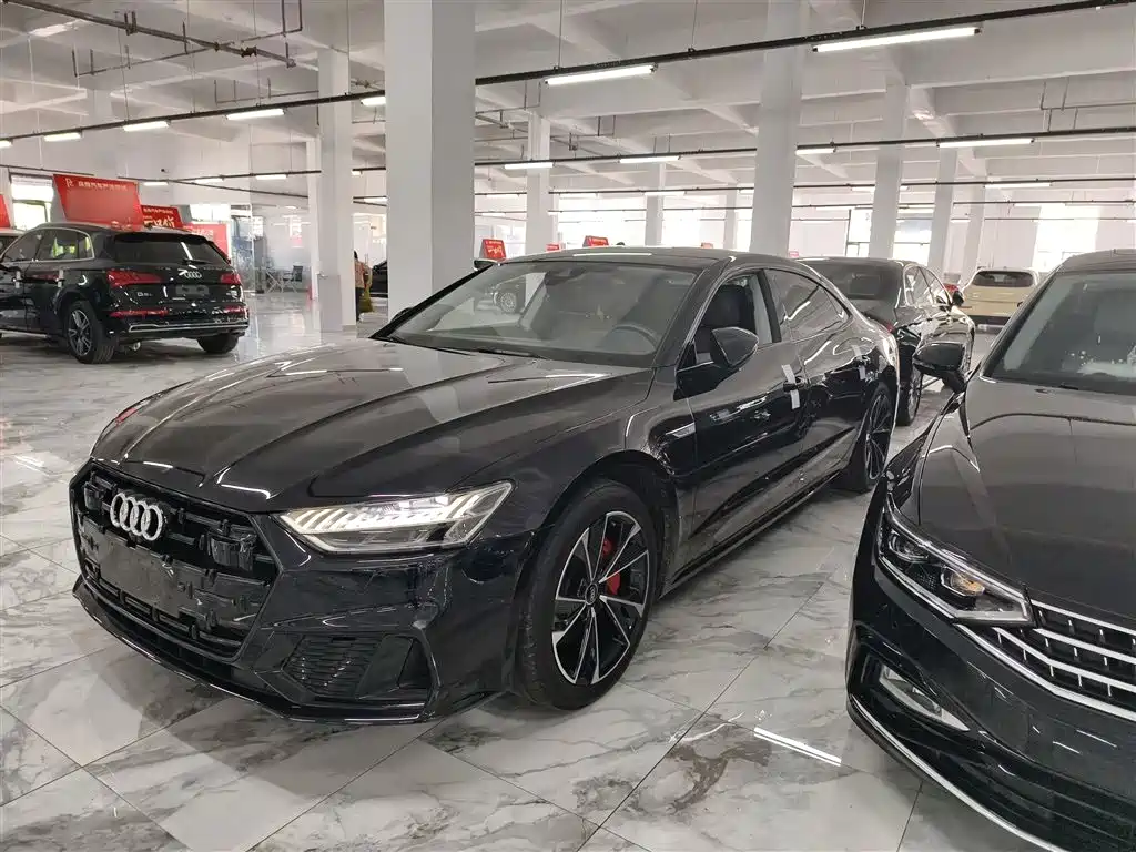 Купить Audi A7L