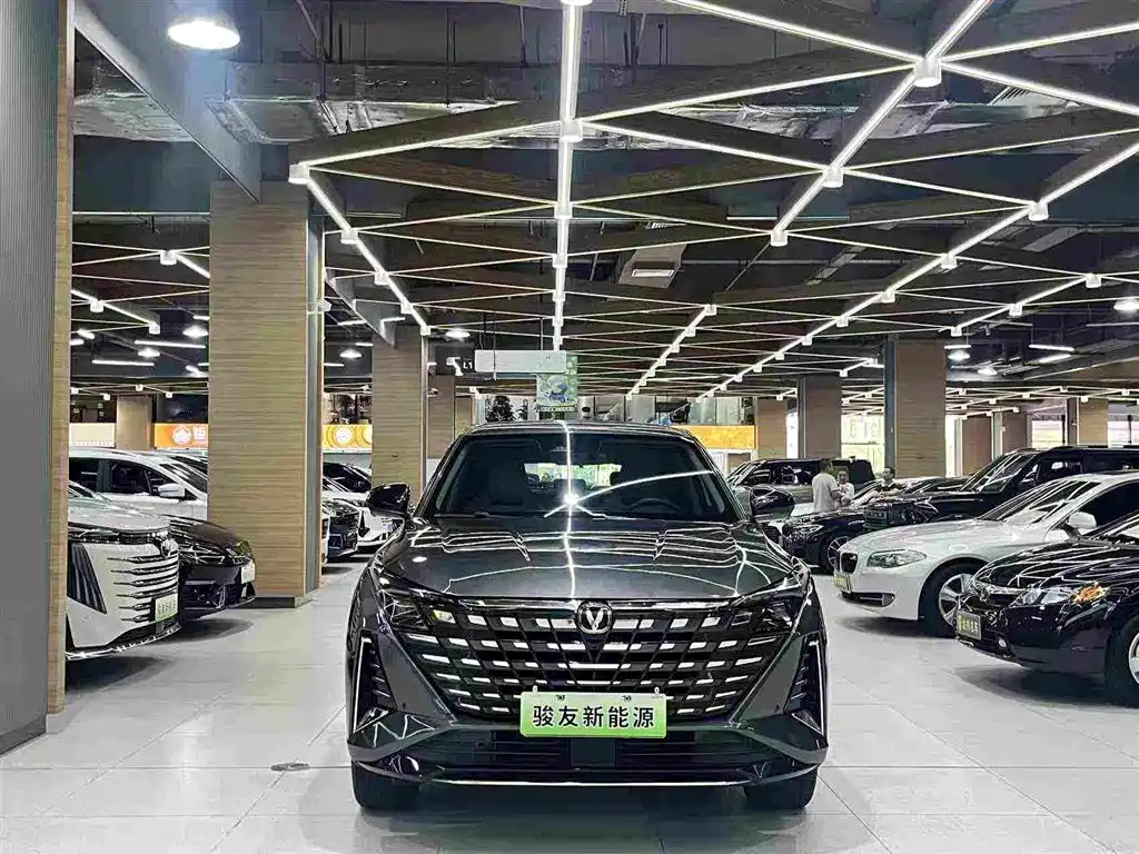 Changan UNI-Z 2024 iDD 125km