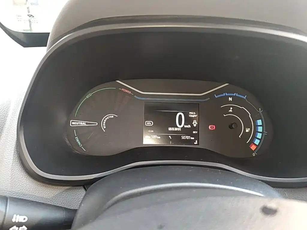 Renault City K-ZE — миниатюра 12