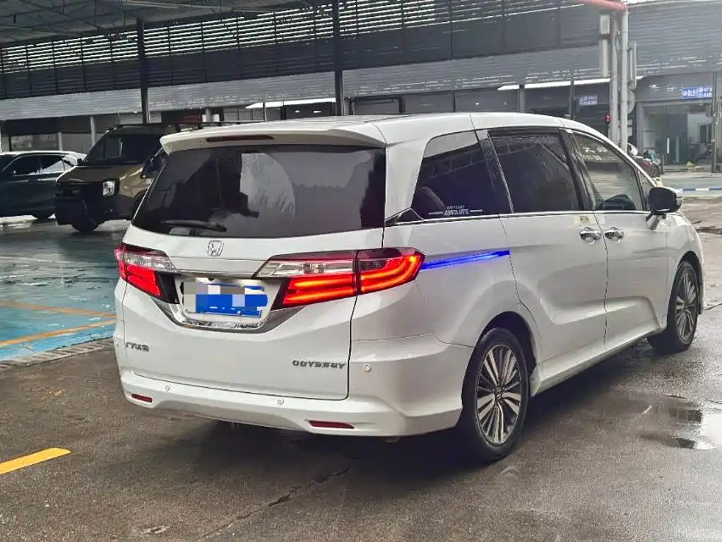 Honda Odyssey — миниатюра 3