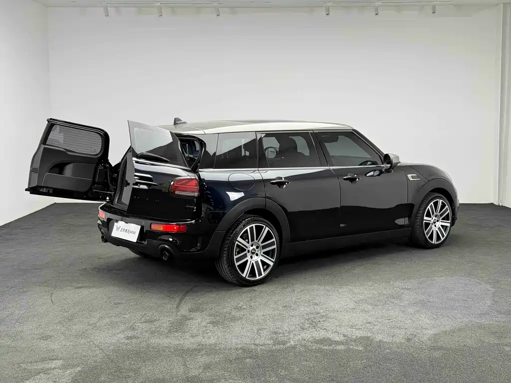 MINI Mini Clubman — миниатюра 11