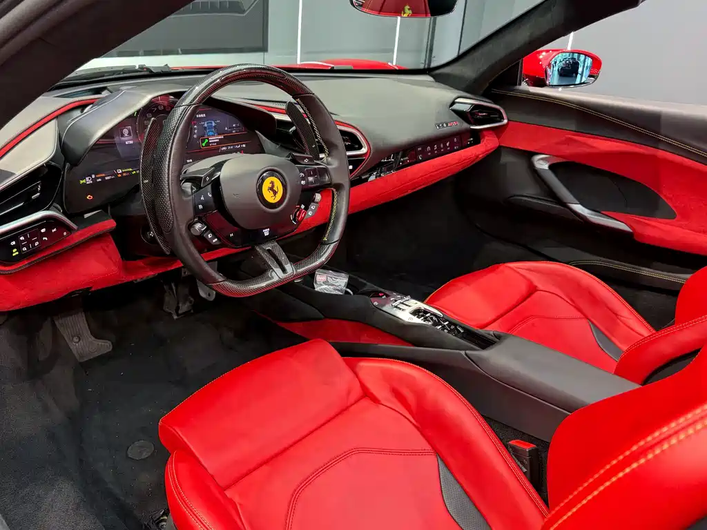 Ferrari 296 3.0T V6 GTS, фото 5
