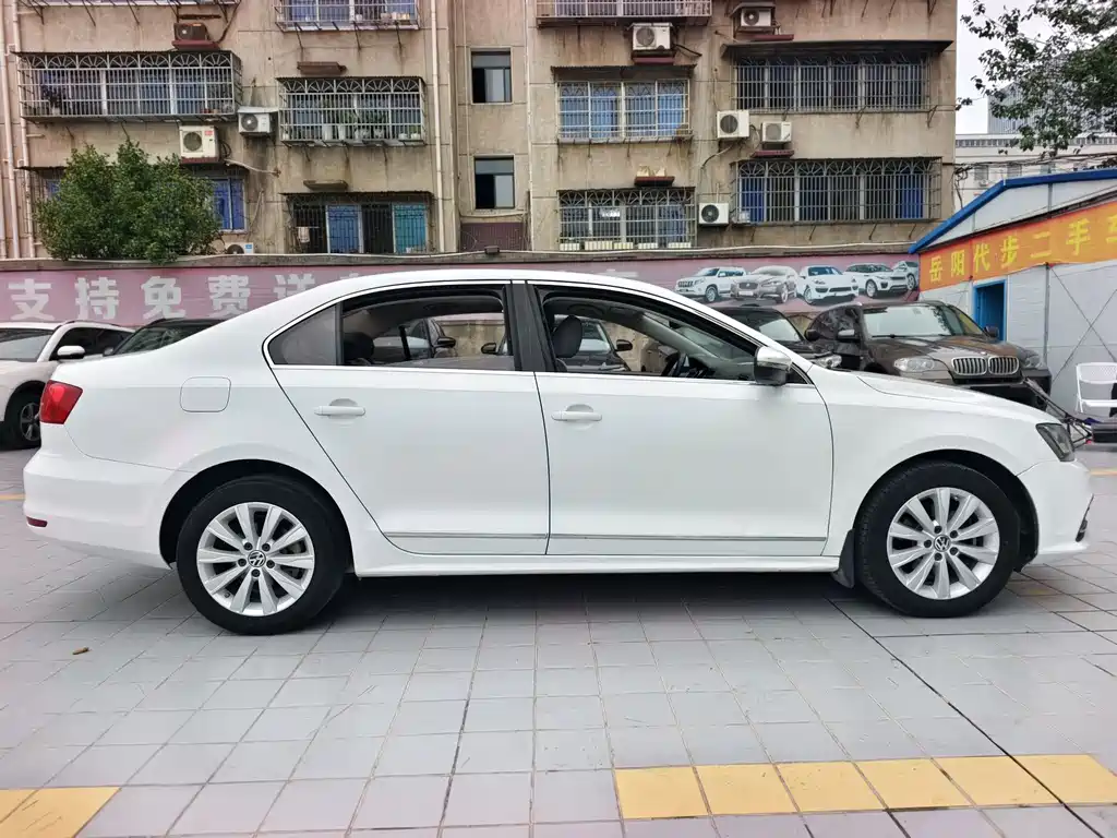Volkswagen Sagitar — миниатюра 5