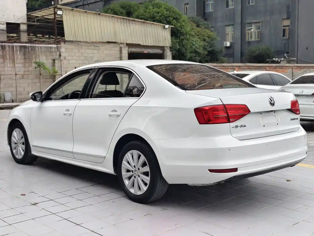 Volkswagen Sagitar — миниатюра 16