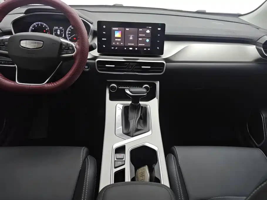 Geely Binyue — миниатюра 16