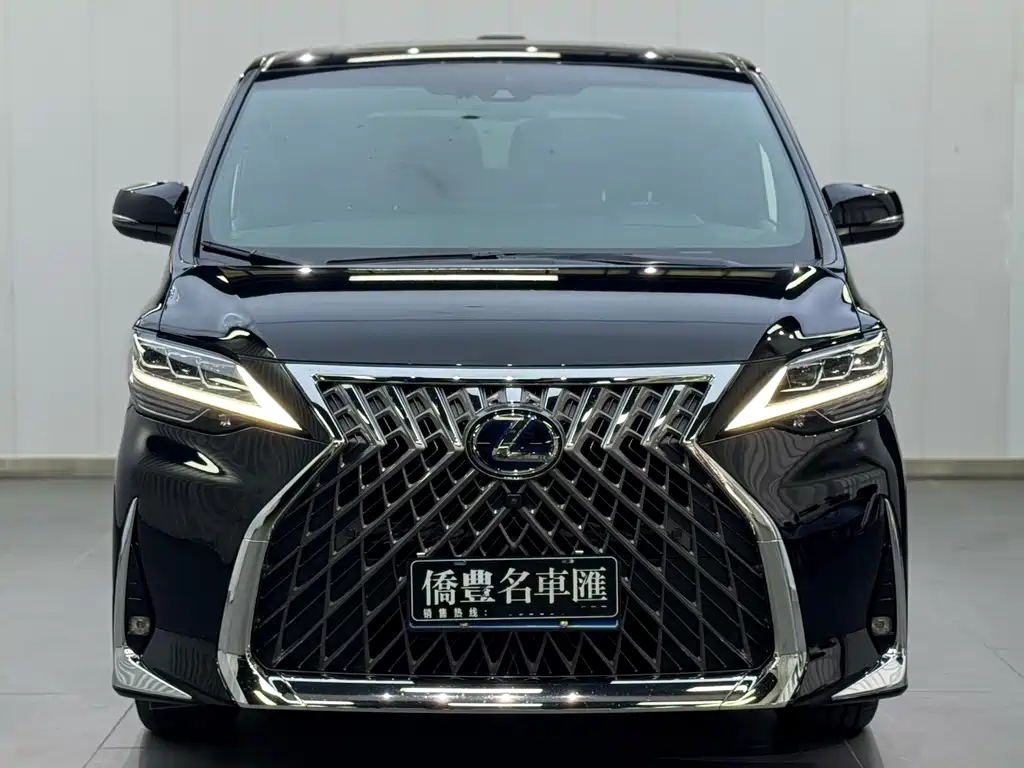 Lexus LM — миниатюра 2