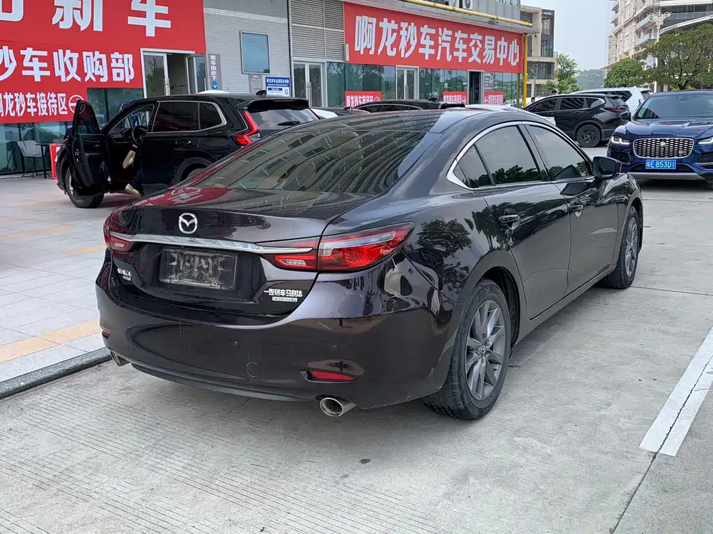 Mazda Atenza — миниатюра 8