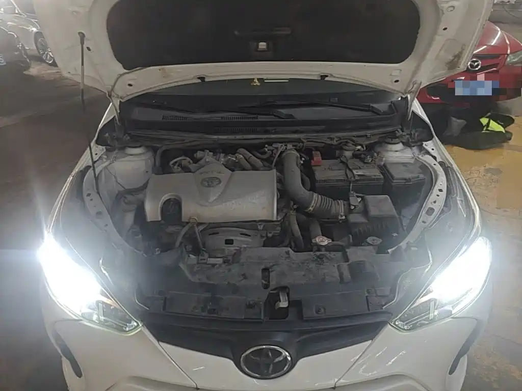 Toyota Yaris L — миниатюра 20