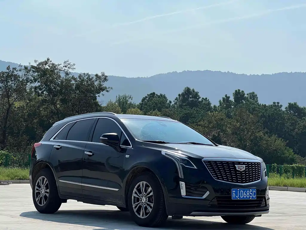 CADILLAC  XT5