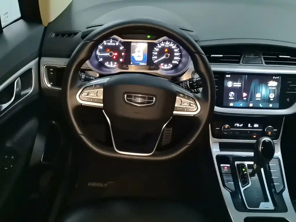 Geely Emgrand GS — миниатюра 11