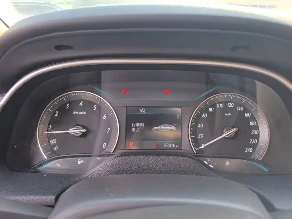 Buick Excelle — миниатюра 12