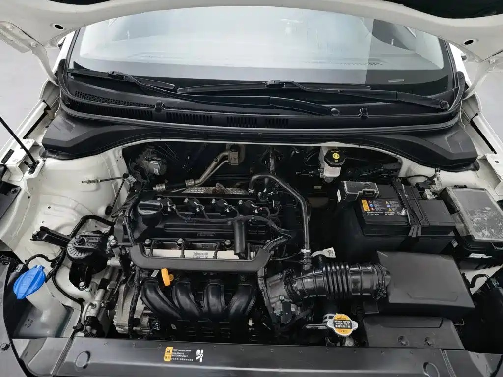 Hyundai Verna — миниатюра 6