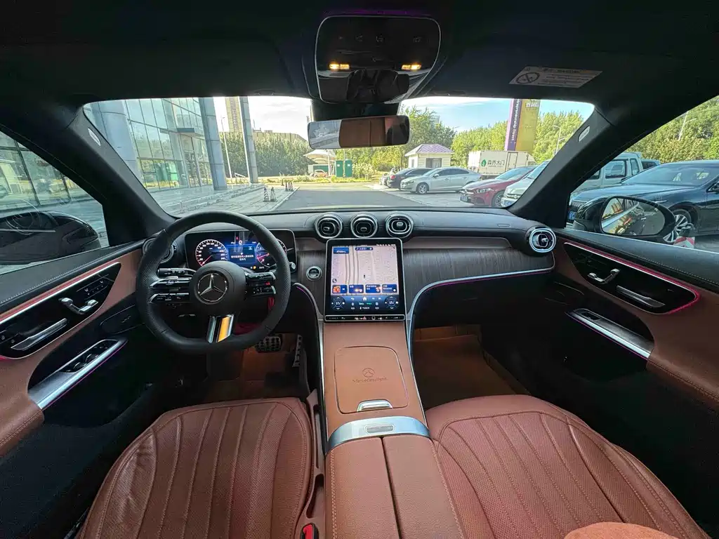Mercedes-Benz GLC — миниатюра 8