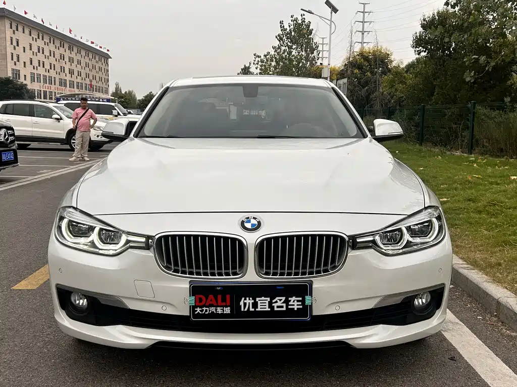 BMW 3 Series — миниатюра 2