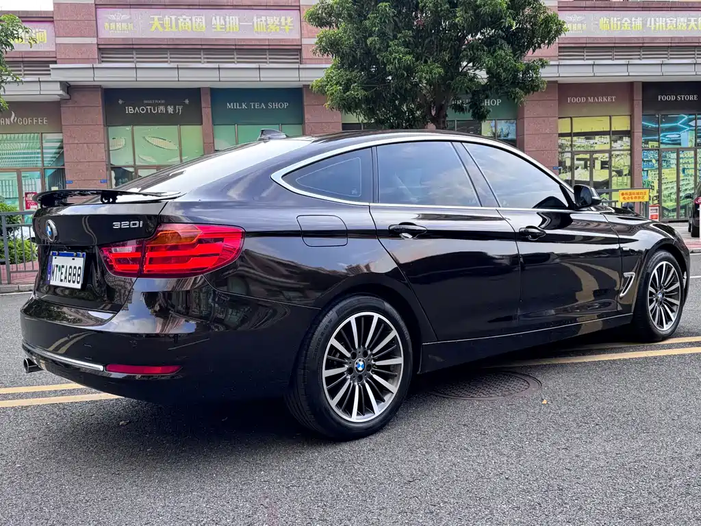 BMW 3 Series GT — миниатюра 5