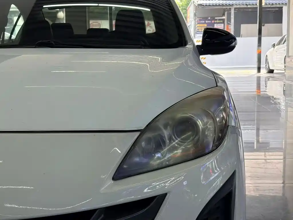 Mazda 3 Xingcheng — миниатюра 3