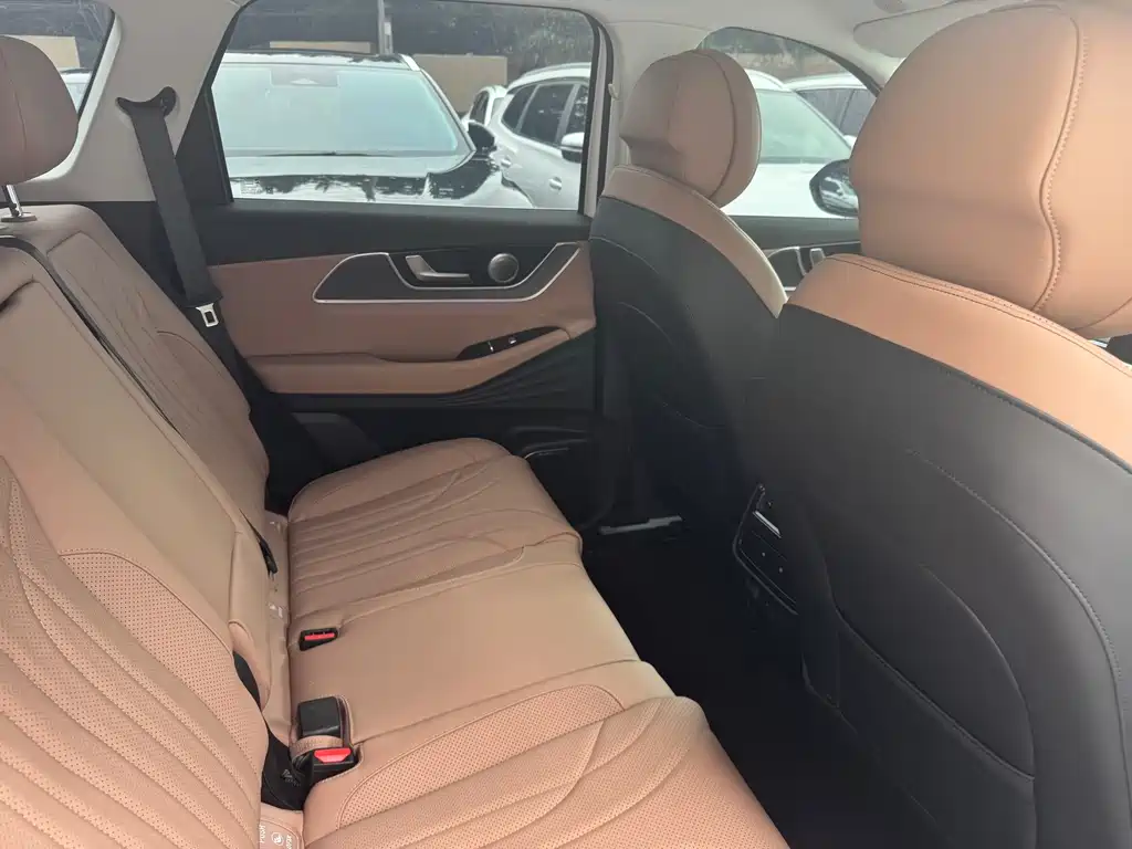 Chery Tiggo 8L — миниатюра 14