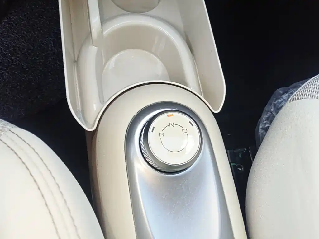 Wuling MINIEV — миниатюра 14