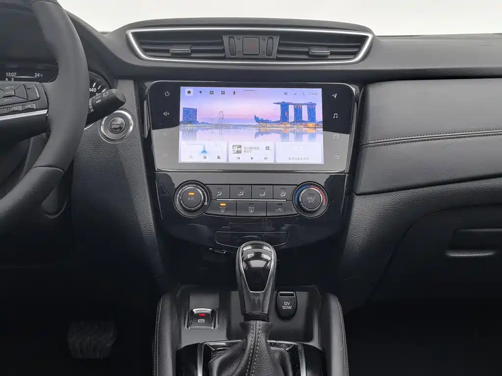 Nissan Qashqai — миниатюра 12