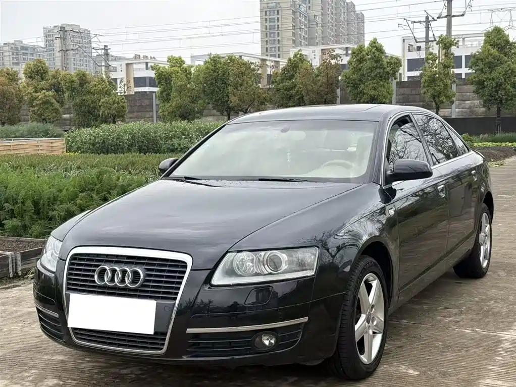 Купить Audi A6L
