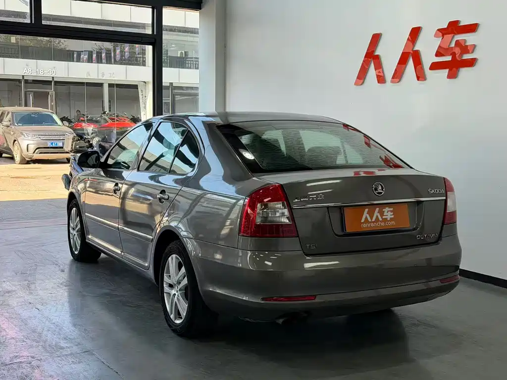 Skoda Octavia — миниатюра 16