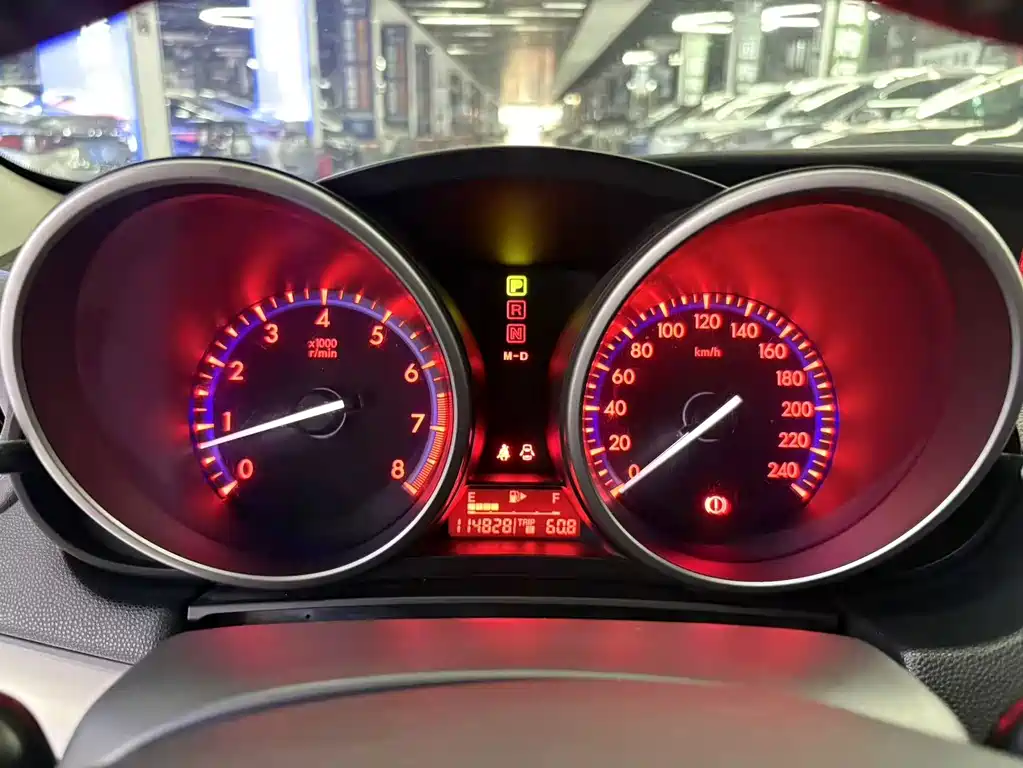 Mazda 3 Xingcheng — миниатюра 6