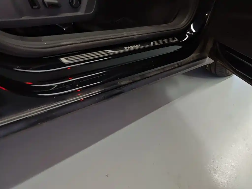 Volkswagen Passat — миниатюра 21
