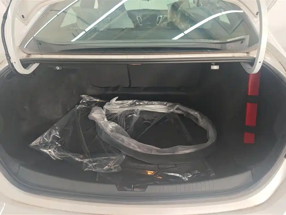 CHEVROLET MAI RUIBAO XL