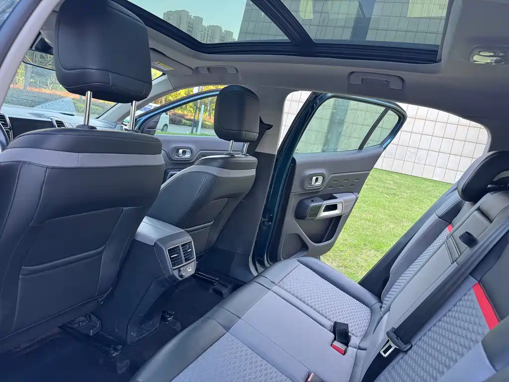 Citroen C5 AIRCROSS — миниатюра 10