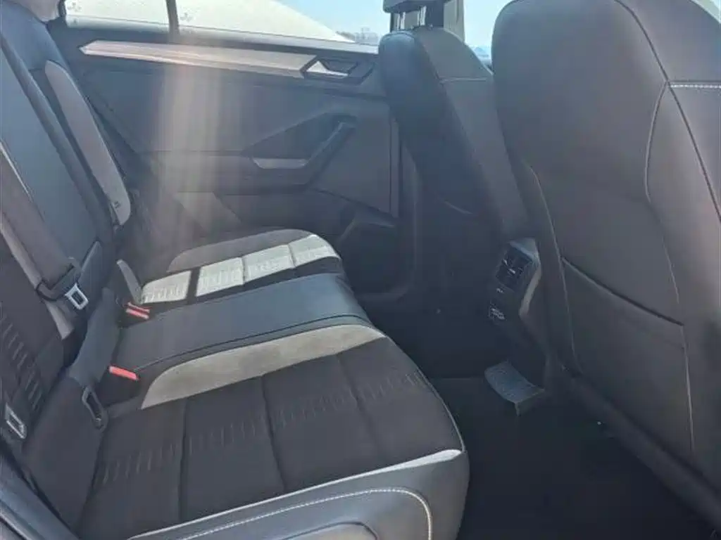 Volkswagen T-Roc 2022 280TSI DSG R-Line Pro PLUS