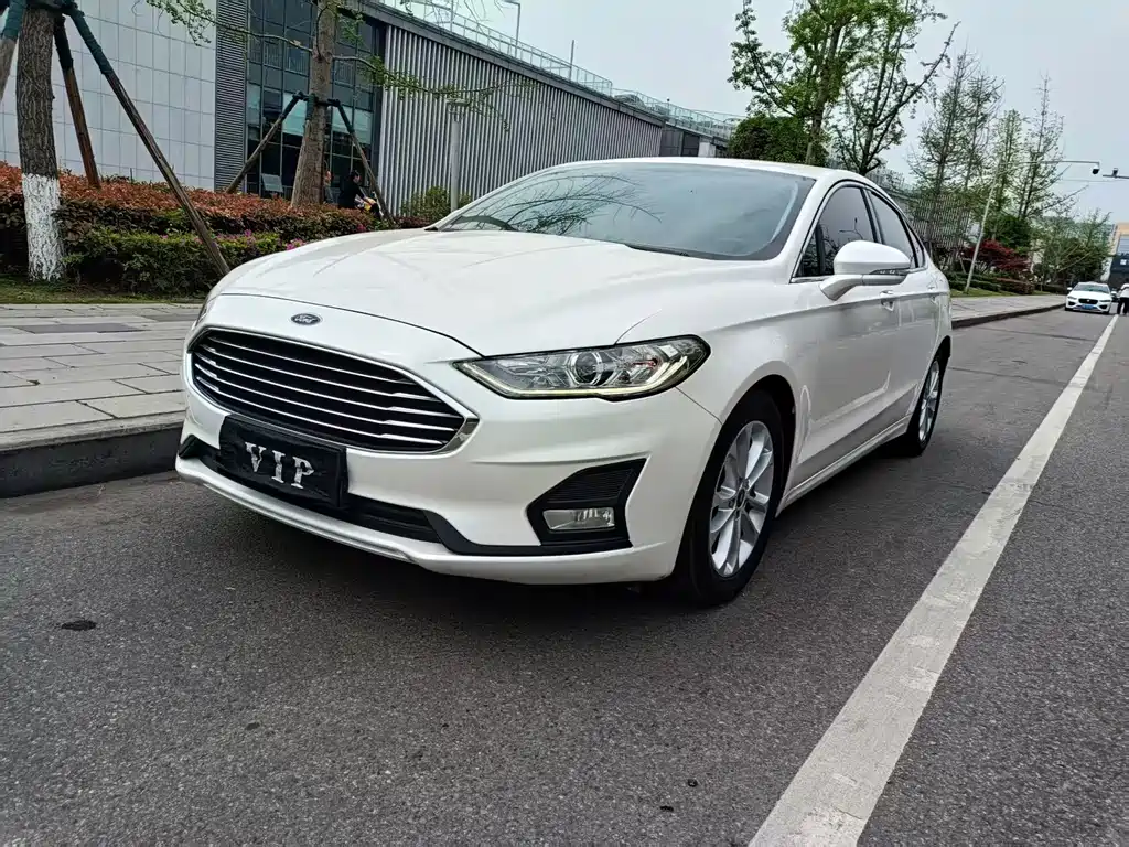 Ford Mondeo 2021