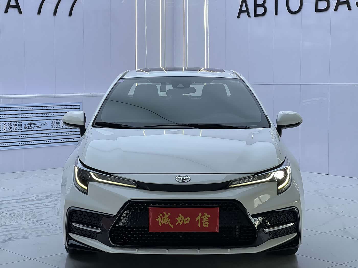 Toyota Levin 1.2 л 2022 г. Белый, пробег 41000 км