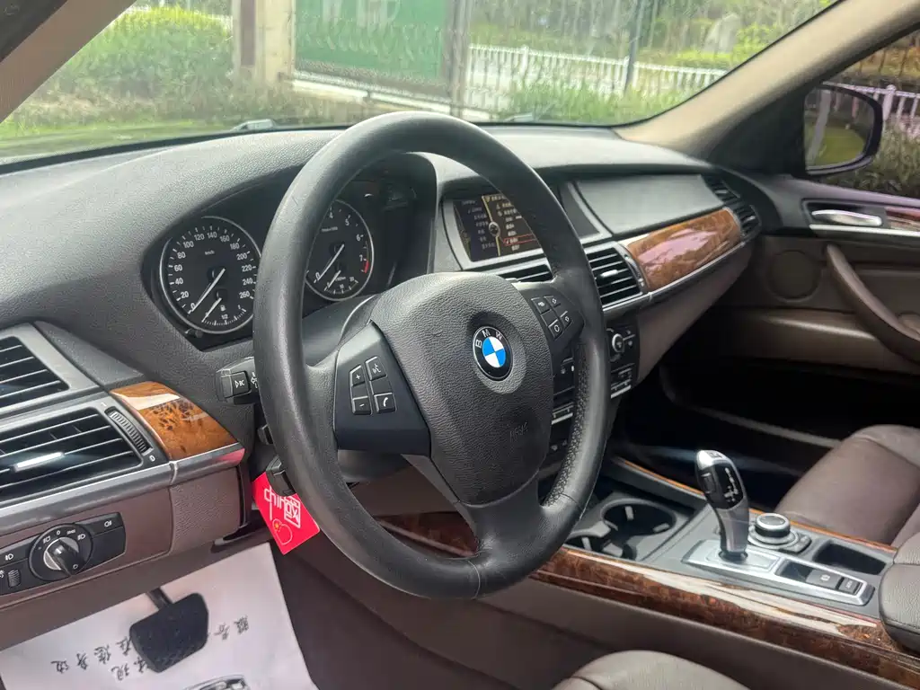 BMW X5 (Import) — миниатюра 11