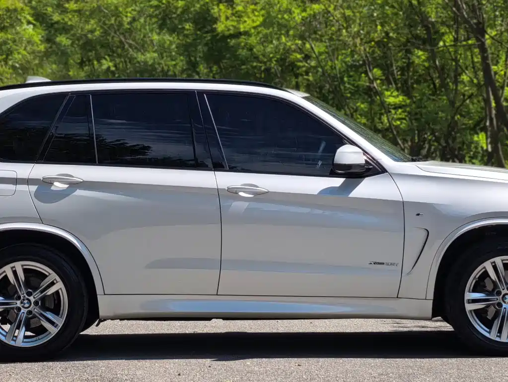BMW X5 (Import) — миниатюра 4