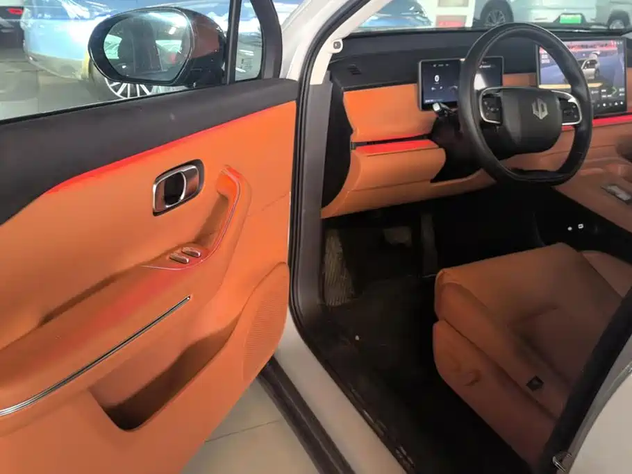 Leapmotor Leapmotor C10 — миниатюра 7