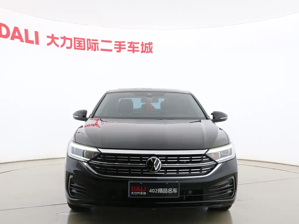 Volkswagen Sagitar — миниатюра 2