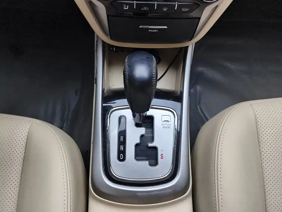 Changan Eado — миниатюра 16