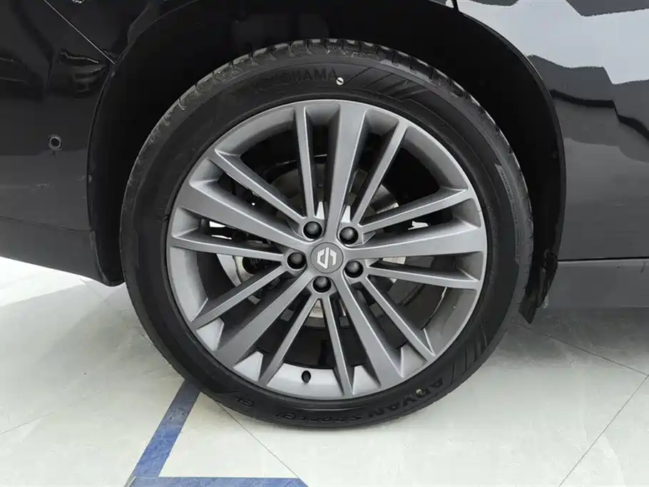 Leapmotor C16 2026 280 6 мест
