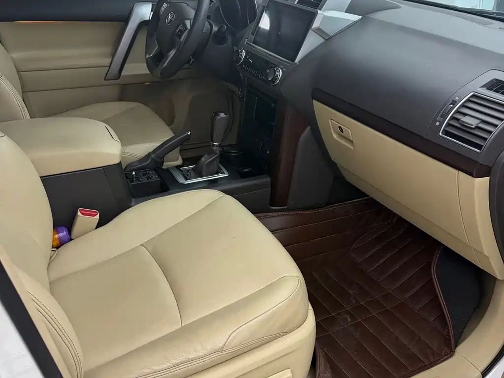 Toyota Prado — миниатюра 7