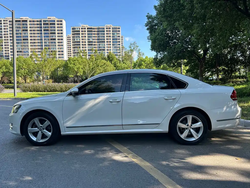 Volkswagen Passat — миниатюра 3